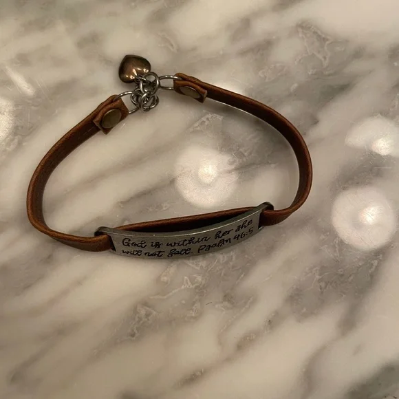 God is within her leather bracelet - Picture 4 of 4